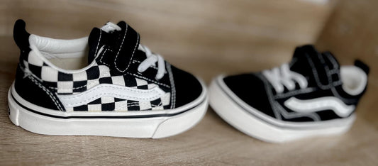 Vance Sneakers