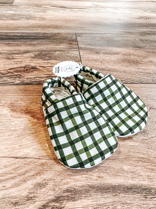 Baby Moccs - pine plaid