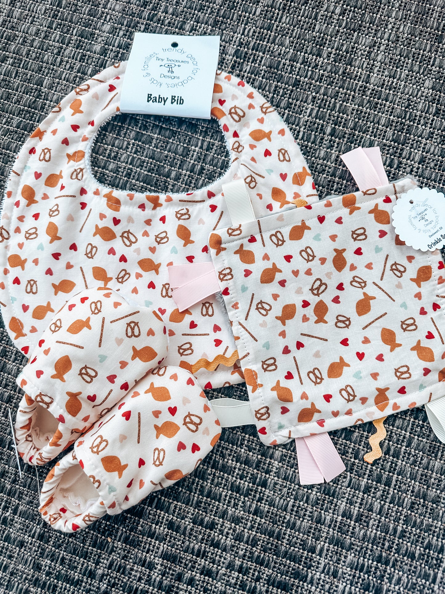 Baby Gifts - snack time