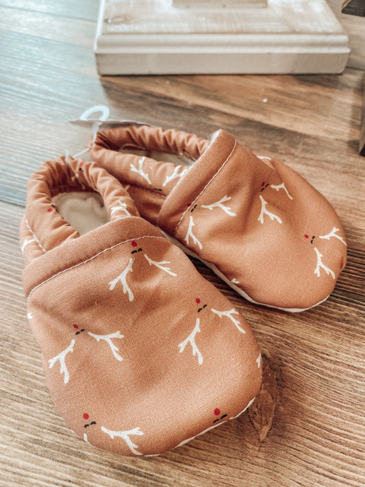 Baby Moccs - rudolph